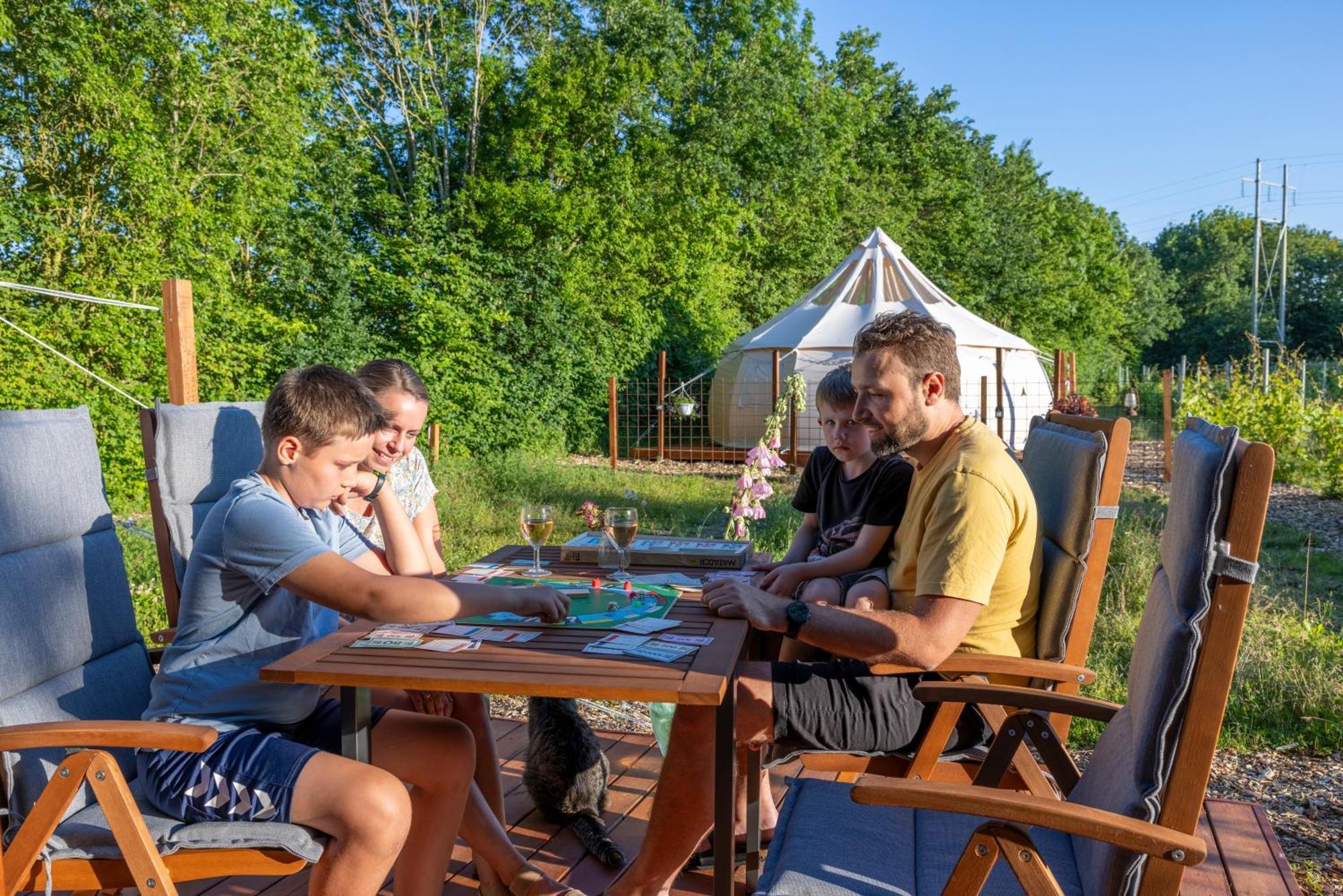 Holmegaard Vin Og Glamping Hotel Dannemare Kültér fotó